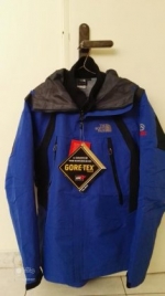 کاپشن گورتکس (ضداب ضدبخار) the north face